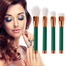 Load image into Gallery viewer, Foundation Eyeshadow Blush Makeup Brushes Set
