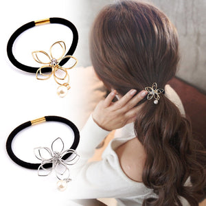 Hollow Flower Pearl Hair Tie